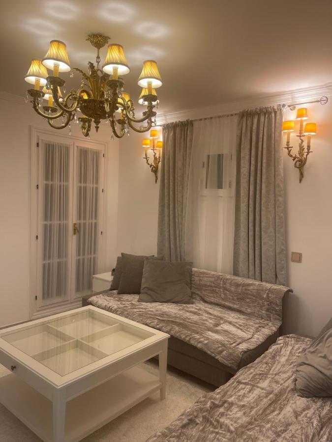 Rest Nueva Andalucia, Puerto Banus Apartment *